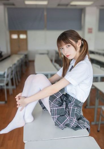 私人女教师_1080视频大全